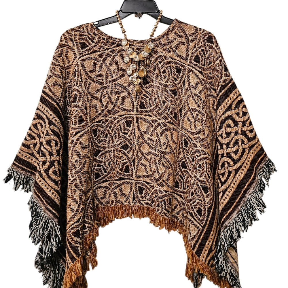 Fringed Puncho/shawl